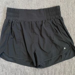 Balance athletica breeze run shorts